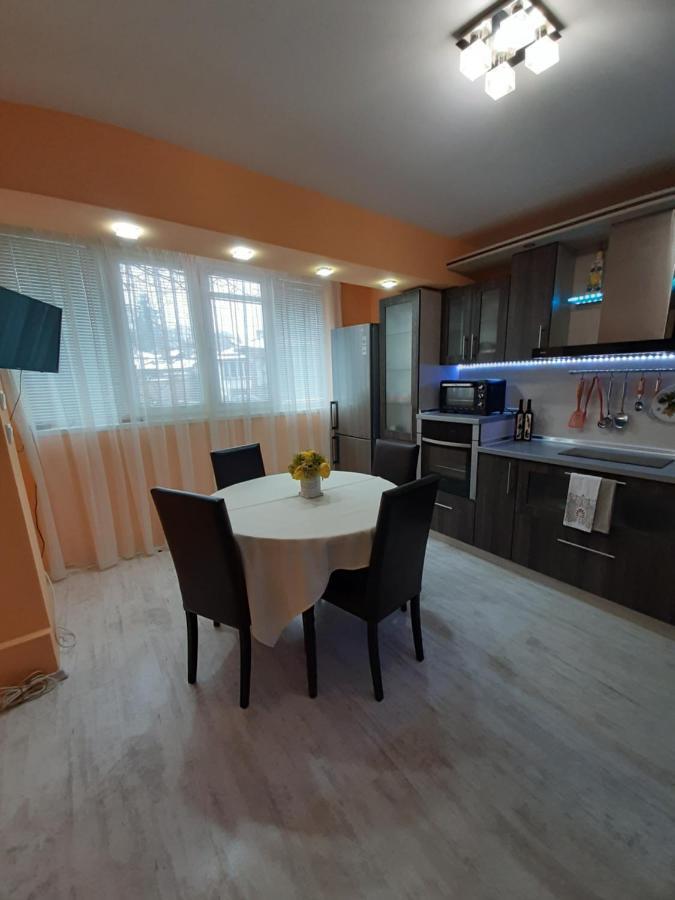 Luny Apartment Ruse Exteriér fotografie
